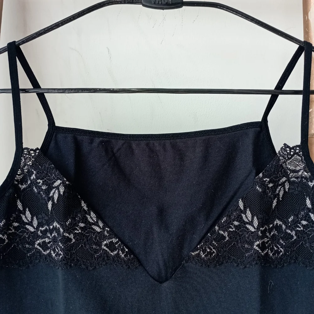 🔴 Deep Grey Strappy Lace Top - Picture 8 of 13